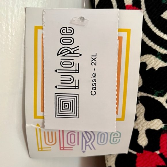 LuLaRoe Black, White, and Pink 'Cassie' Pencil Skirt, New - Picture 3 of 3